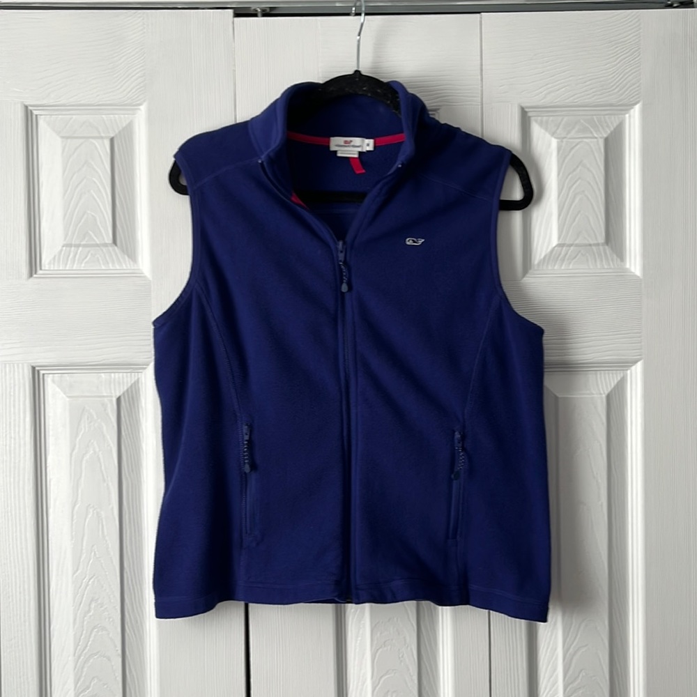 Vineyard vines vest